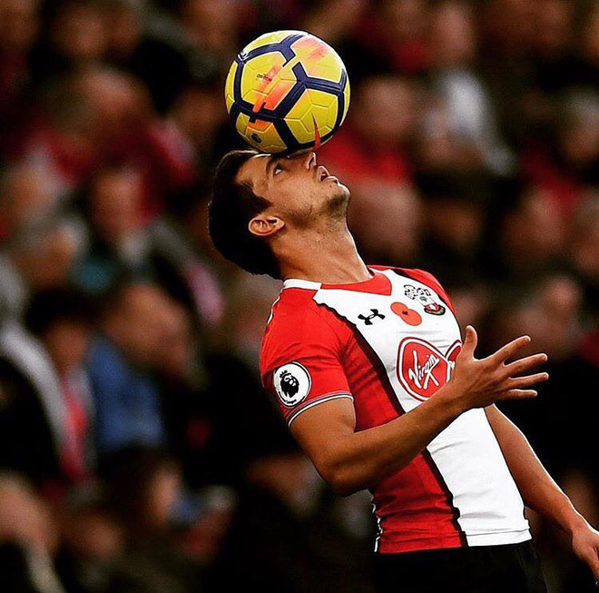 Trai đẹp tuyển Bồ Đào Nha được fan girl gọi tên không kém gì Cristiano Ronaldo