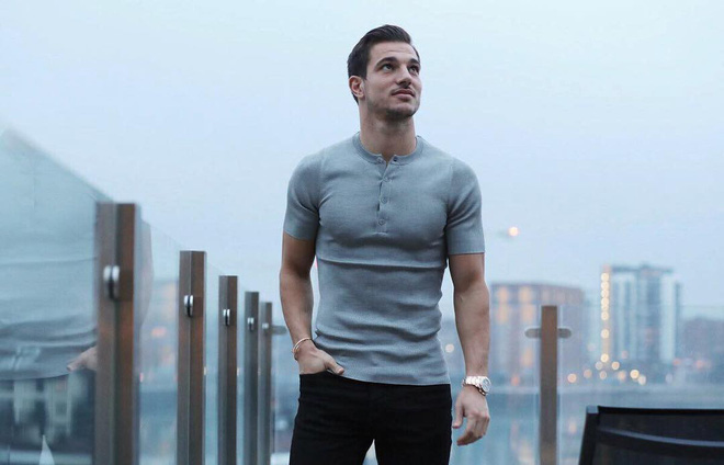 Trai đẹp tuyển Bồ Đào Nha được fan girl gọi tên không kém gì Cristiano Ronaldo