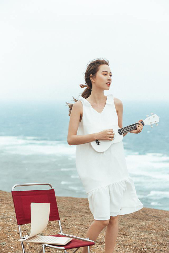 Xoa dịu cả tuần nắng nóng như đổ lửa bằng 18 mẫu váy liền sát nách đến sở làm mỗi ngày - 5 Xoa dịu cả tuần nắng nóng như đổ lửa bằng 18 mẫu váy liền sát nách đến sở làm mỗi ngày - 5