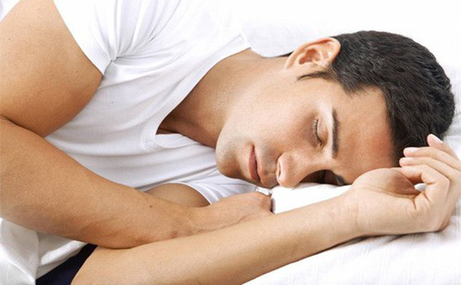 Vì sao cậu nhỏ 'gáy vang' mỗi buổi sáng? Vì sao cậu nhỏ 'gáy vang' mỗi buổi sáng?