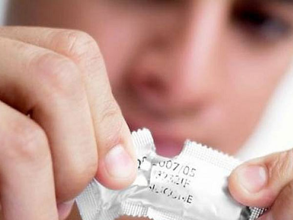 Thế nào là sử dụng bao cao su đúng cách? Thế nào là sử dụng bao cao su đúng cách?