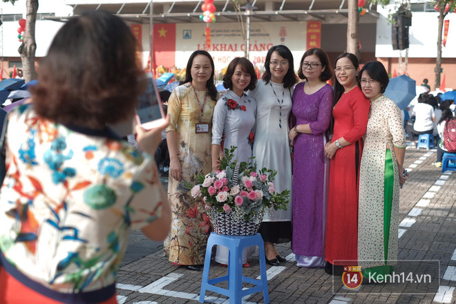 8x, 9x vào đây mà xem lễ khai giảng của 10x giờ chất và khác biệt như thế nào - 26 8x, 9x vào đây mà xem lễ khai giảng của 10x giờ chất và khác biệt như thế nào - 26