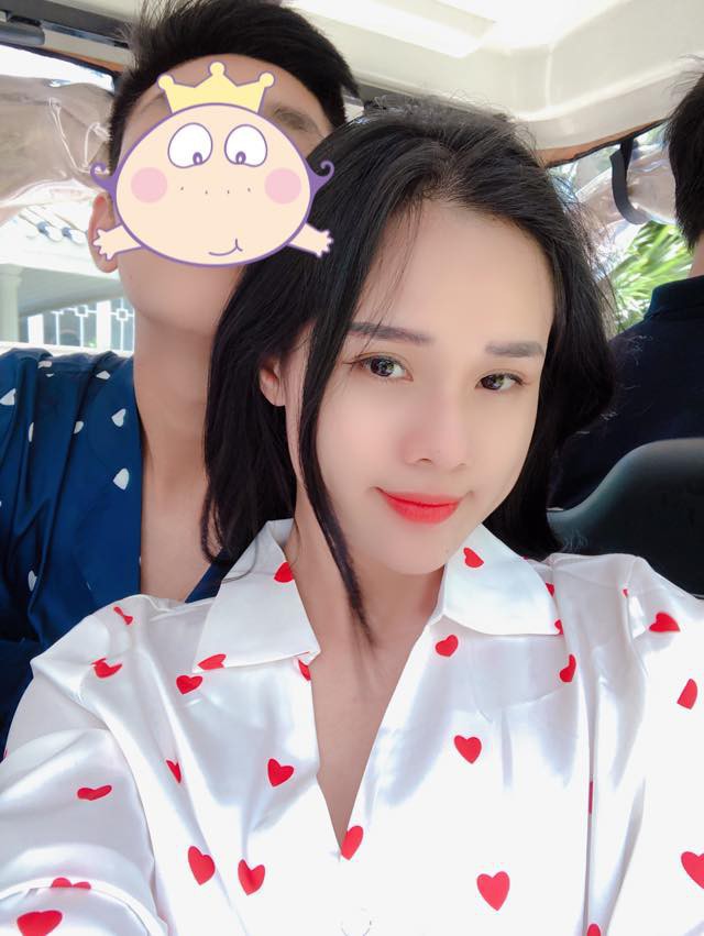 Bị so sánh nhan sắc với tình cũ tin đồn của Trọng Đại, Huyền Trang đáp trả cực xéo xắt - 2 Bị so sánh nhan sắc với tình cũ tin đồn của Trọng Đại, Huyền Trang đáp trả cực xéo xắt - 2