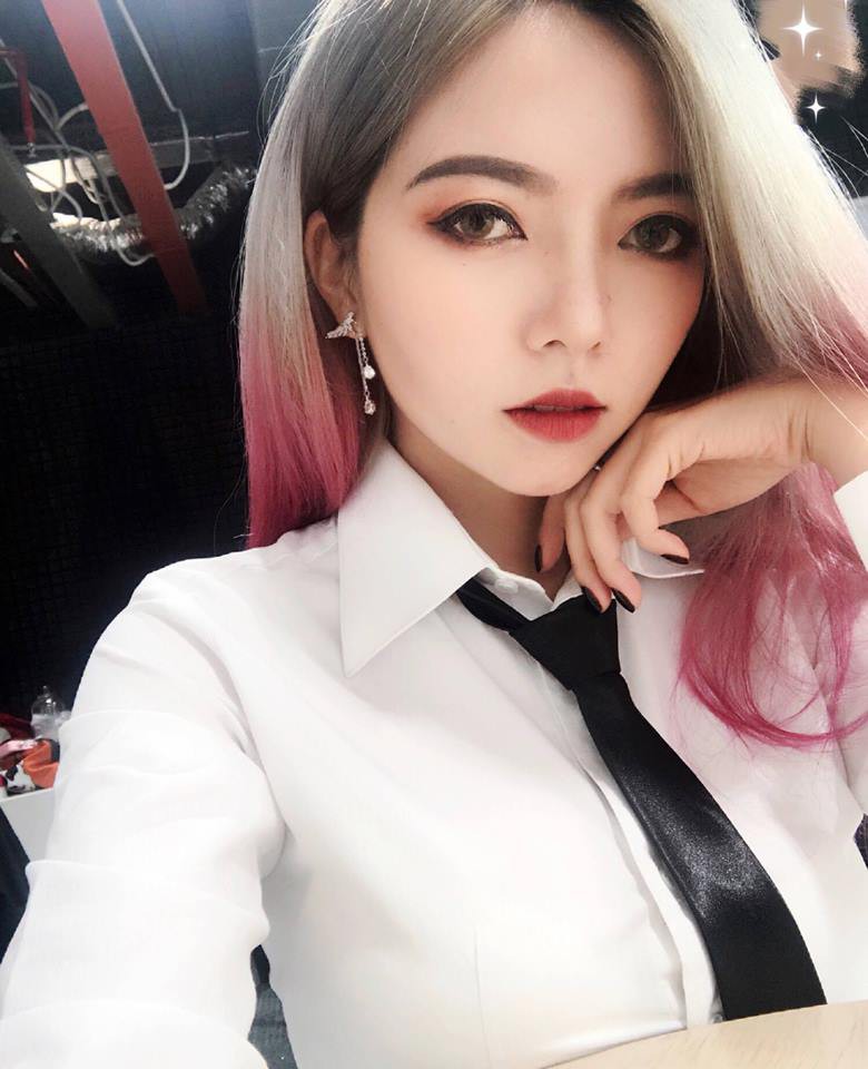 Ohsusu - nữ streamer đình đám không thua gì Misthy vì sở hữu ngoại hình xinh xắn như Idol Hàn Quốc - 5 Ohsusu - nữ streamer đình đám không thua gì Misthy vì sở hữu ngoại hình xinh xắn như Idol Hàn Quốc - 5