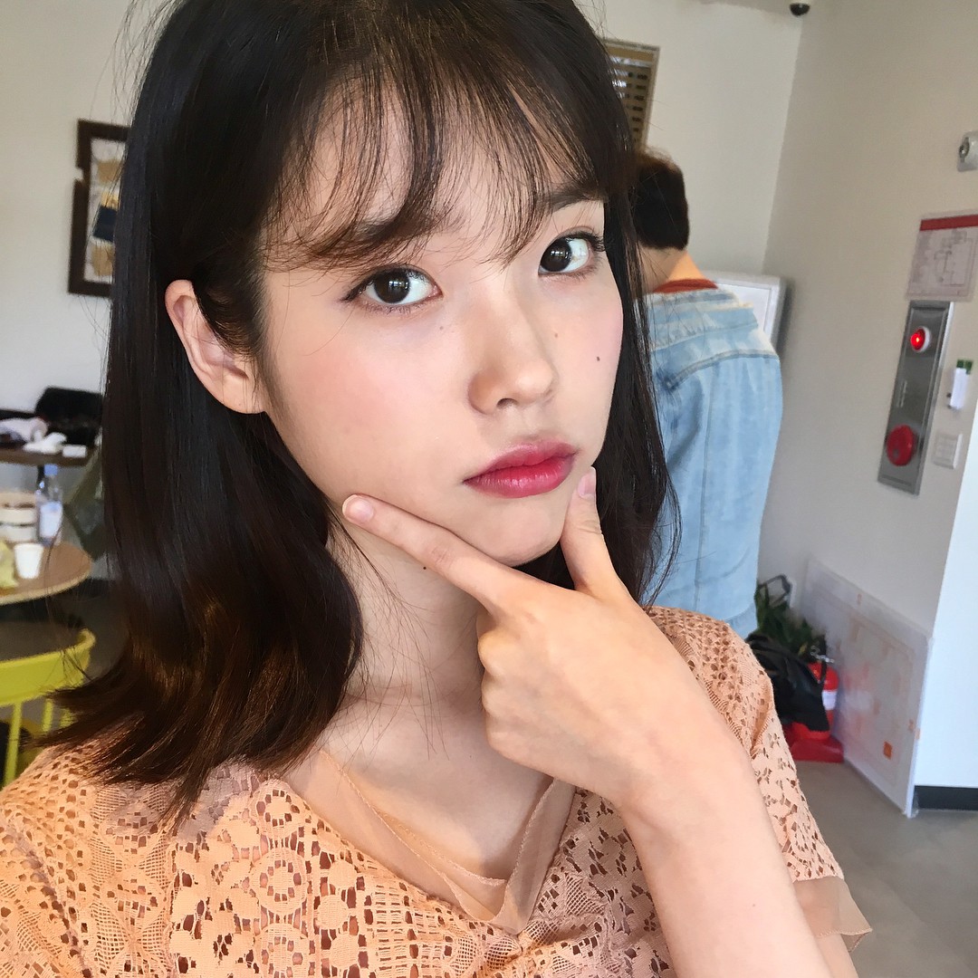 Nếu bí ý tưởng F5 cho mái tóc mùa thu này, các nàng hãy ngắm qua 4 kiểu tóc 'ruột' của các mỹ nhân Hàn xem sao - 3 Nếu bí ý tưởng F5 cho mái tóc mùa thu này, các nàng hãy ngắm qua 4 kiểu tóc 'ruột' của các mỹ nhân Hàn xem sao - 3