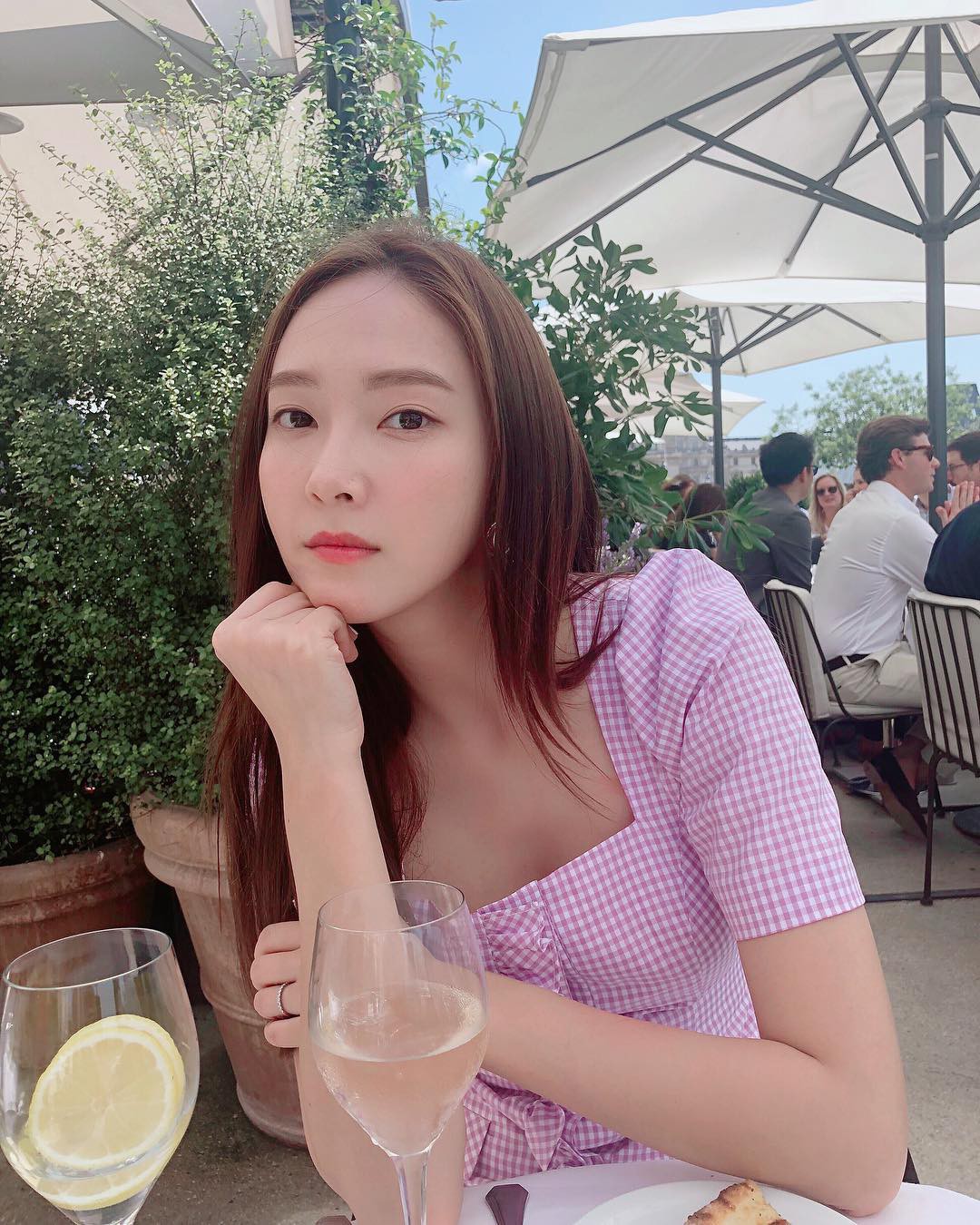 Nếu bí ý tưởng F5 cho mái tóc mùa thu này, các nàng hãy ngắm qua 4 kiểu tóc 'ruột' của các mỹ nhân Hàn xem sao - 5 Nếu bí ý tưởng F5 cho mái tóc mùa thu này, các nàng hãy ngắm qua 4 kiểu tóc 'ruột' của các mỹ nhân Hàn xem sao - 5