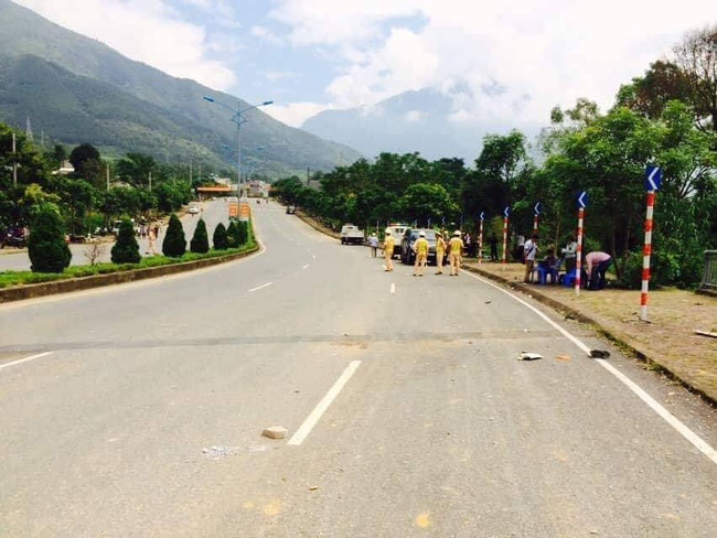 Nguyên nhân ban đầu vụ tai nạn thảm khốc khiến 13 người chết ở Lai Châu - 3 Nguyên nhân ban đầu vụ tai nạn thảm khốc khiến 13 người chết ở Lai Châu - 3