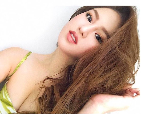 Thần thái đỉnh cao của nữ giám đốc Singapore giúp cô nổi bật trong hội Rich Kid châu Á - 24 Thần thái đỉnh cao của nữ giám đốc Singapore giúp cô nổi bật trong hội Rich Kid châu Á - 24