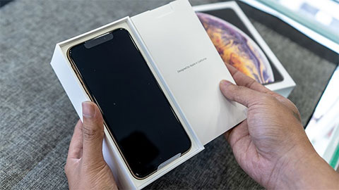 iPhone XS Max ế ẩm ngay ngày đầu mở bán, giá giảm 30 triệu sau vài giờ iPhone XS Max ế ẩm ngay ngày đầu mở bán, giá giảm 30 triệu sau vài giờ