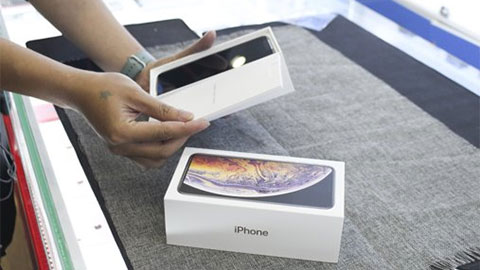 iPhone XS Max ế ẩm ngay ngày đầu mở bán, giá giảm 30 triệu sau vài giờ - 1 iPhone XS Max ế ẩm ngay ngày đầu mở bán, giá giảm 30 triệu sau vài giờ - 1