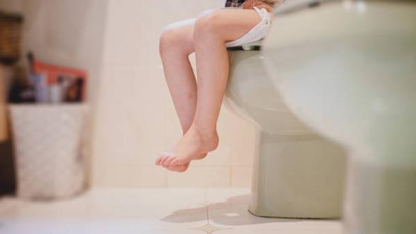 Bé 2 tháng tuổi bị tiêu chảy nhưng việc làm sai lầm của cha mẹ đã khiến em tử vong - 1 Bé 2 tháng tuổi bị tiêu chảy nhưng việc làm sai lầm của cha mẹ đã khiến em tử vong - 1