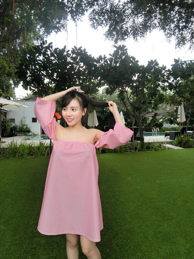 Cô gái Việt gây sốt MXH Trung Quốc sau 2 năm: 'Mình chưa từng phủ nhận đã phẫu thuật thẩm mỹ' - 1 Cô gái Việt gây sốt MXH Trung Quốc sau 2 năm: 'Mình chưa từng phủ nhận đã phẫu thuật thẩm mỹ' - 1