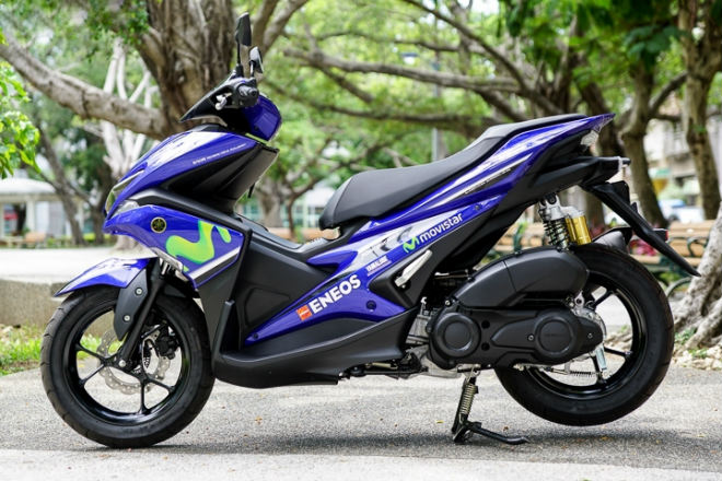2018 Yamaha Aerox 155 VVA giá tầm 50 triệu đồng, nam tính và hiện đại 2018 Yamaha Aerox 155 VVA giá tầm 50 triệu đồng, nam tính và hiện đại