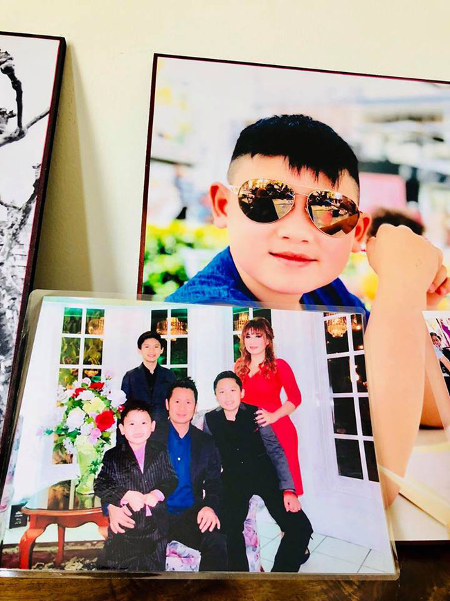 Mối quan hệ thật sự giữa Bằng Kiều và Trizzie Phương Trinh sau 5 năm ly hôn được tiết lộ Mối quan hệ thật sự giữa Bằng Kiều và Trizzie Phương Trinh sau 5 năm ly hôn được tiết lộ