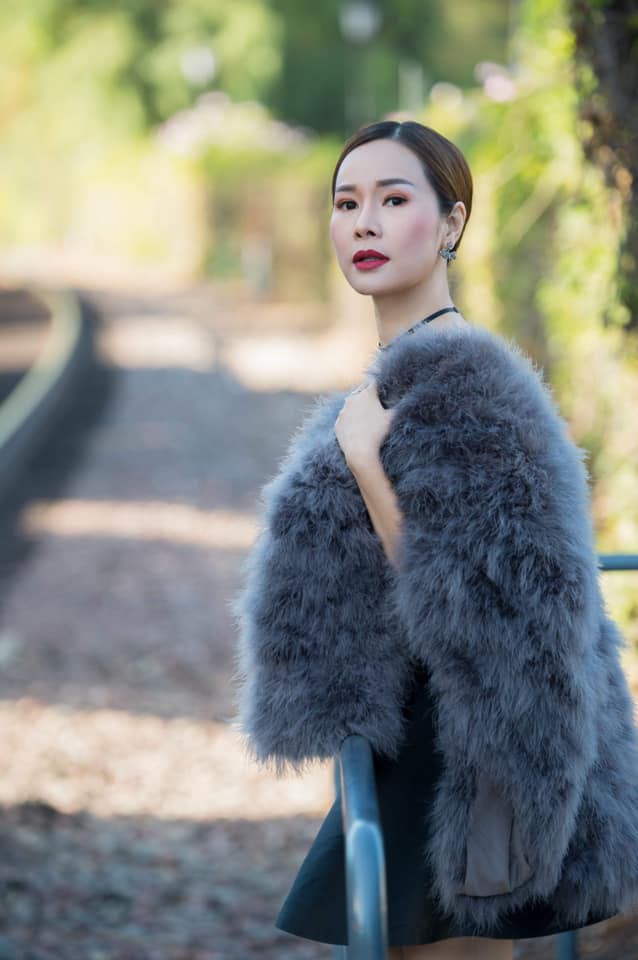 Tiểu thư Rich Kid Việt đăng ảnh với hội bạn thân, dân tình nóng lòng muốn biết danh tính từng người - 10 Tiểu thư Rich Kid Việt đăng ảnh với hội bạn thân, dân tình nóng lòng muốn biết danh tính từng người - 10