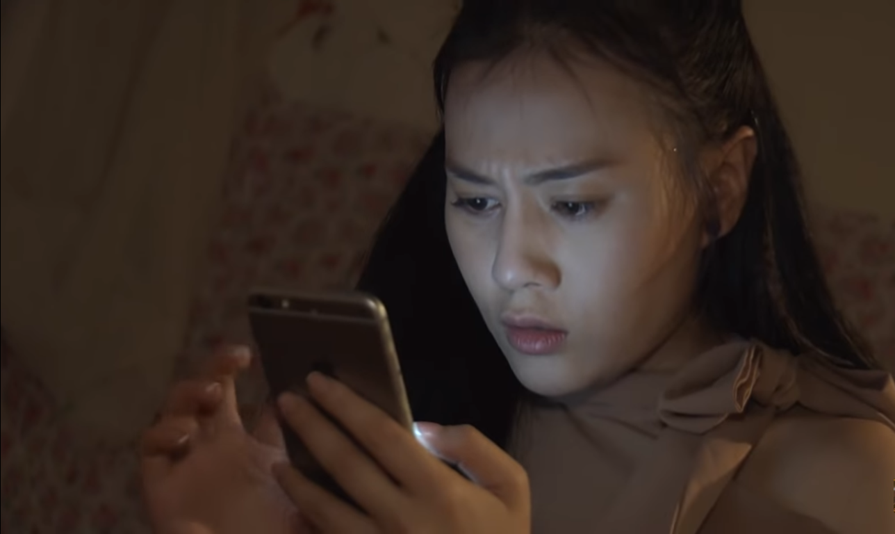 Quỳnh Búp Bê tập 21: My Sói dụ em gái Lan cave vào 'ngành', thuê người cưỡng bức và rạch mặt Quỳnh Quỳnh Búp Bê tập 21: My Sói dụ em gái Lan cave vào 'ngành', thuê người cưỡng bức và rạch mặt Quỳnh