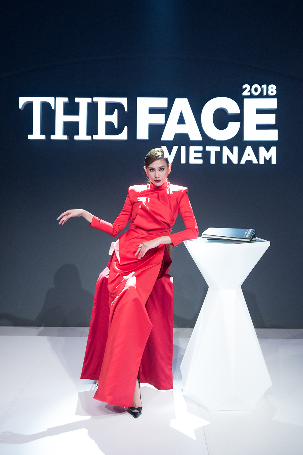 The Face tập 4: Sau 2 tập thua 'tức tối', Võ Hoàng Yến đã có chiến thắng đầu tiên The Face tập 4: Sau 2 tập thua 'tức tối', Võ Hoàng Yến đã có chiến thắng đầu tiên