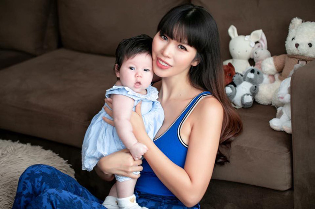 Hà Anh khoe ảnh chồng con, người tình tin đồn một thời đã có hành động văn minh này - 1 Hà Anh khoe ảnh chồng con, người tình tin đồn một thời đã có hành động văn minh này - 1