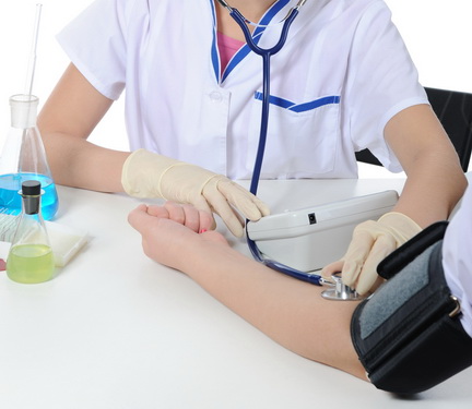 Người bệnh tăng huyết áp có phải kiêng... yêu? Người bệnh tăng huyết áp có phải kiêng... yêu?