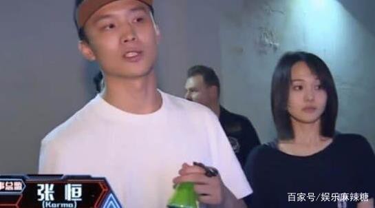 Nghi vấn Trịnh Sảng sắp kết hôn với bạn trai CEO giàu có khi lộ ảnh đi xem nhà mới - 4 Nghi vấn Trịnh Sảng sắp kết hôn với bạn trai CEO giàu có khi lộ ảnh đi xem nhà mới - 4