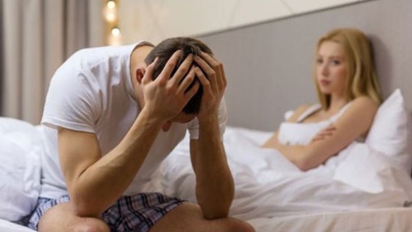 Quý ông 32 tuổi liệt dương vì ngày nào cũng quan hệ 3 lần Quý ông 32 tuổi liệt dương vì ngày nào cũng quan hệ 3 lần