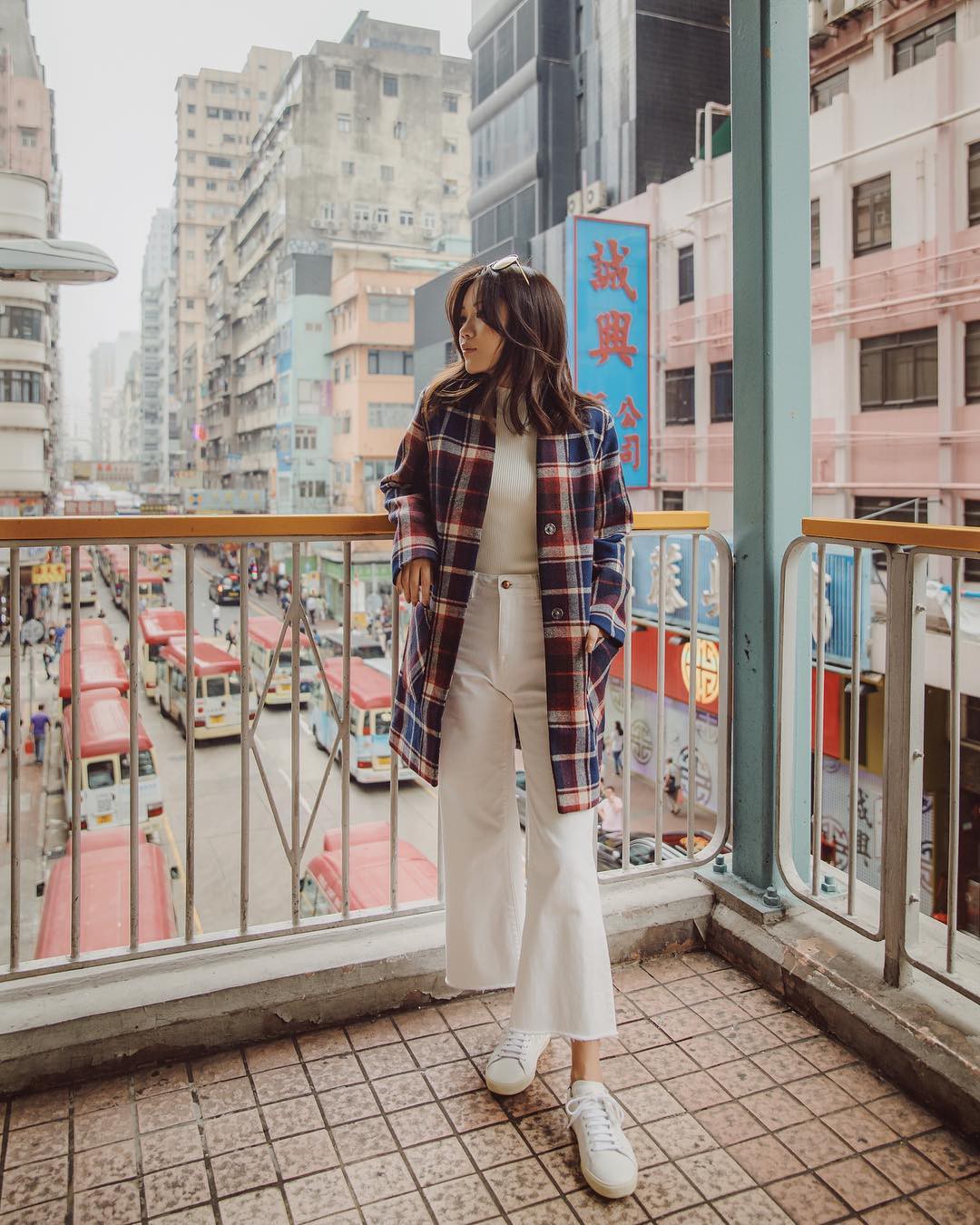 Giấu dáng 'đỉnh' nhất vẫn là quần ống suông nhưng mặc sao không bị luộm thuộm thì các nàng cần nhớ 3 tips sau - 9 Giấu dáng 'đỉnh' nhất vẫn là quần ống suông nhưng mặc sao không bị luộm thuộm thì các nàng cần nhớ 3 tips sau - 9