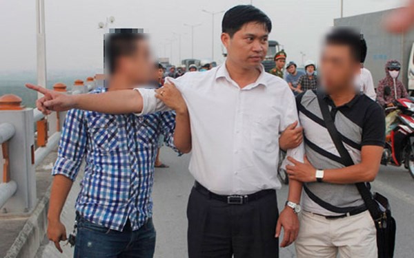 5 năm sau vụ án thẩm mỹ viện Cát Tường, mẹ nạn nhân nói với con rể: 'Con xem thế nào, hay là đi bước nữa?' - 2 5 năm sau vụ án thẩm mỹ viện Cát Tường, mẹ nạn nhân nói với con rể: 'Con xem thế nào, hay là đi bước nữa?' - 2