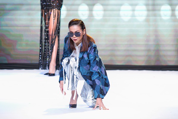 Minh Hằng 'đá xoáy' Thanh Hằng về màn catwalk lỗi ở The Face - 2 Minh Hằng 'đá xoáy' Thanh Hằng về màn catwalk lỗi ở The Face - 2