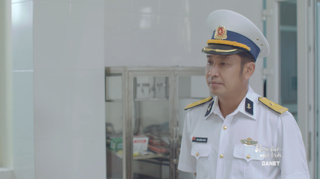 'Hậu duệ mặt trời' bản Việt': Bộ phim remake hứng chịu nhiều thị phi và gây tranh cãi nhất màn ảnh Việt - 16 'Hậu duệ mặt trời' bản Việt': Bộ phim remake hứng chịu nhiều thị phi và gây tranh cãi nhất màn ảnh Việt - 16