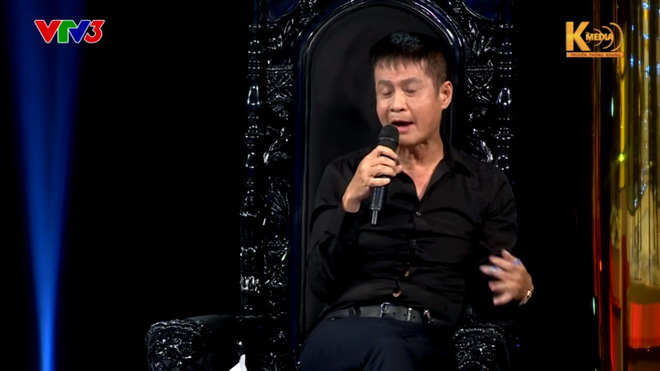 Lê Hoàng bị chỉ trích vì thái độ gay gắt: 'Tôi rất chúc mừng vì chị Vân Hugo đã li dị chồng' Lê Hoàng bị chỉ trích vì thái độ gay gắt: 'Tôi rất chúc mừng vì chị Vân Hugo đã li dị chồng'