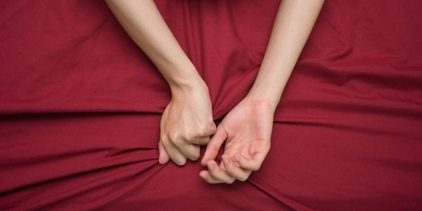 Nguyên nhân thật sự khiến phụ nữ dễ đạt cực khoái hơn khi 'tự xử' Nguyên nhân thật sự khiến phụ nữ dễ đạt cực khoái hơn khi 'tự xử'