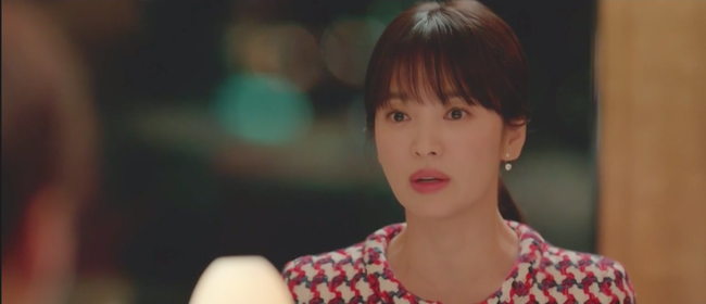 Song Hye Kyo lại khiến khán giả xuýt xoa với tạo hình tuổi đôi mươi Song Hye Kyo lại khiến khán giả xuýt xoa với tạo hình tuổi đôi mươi