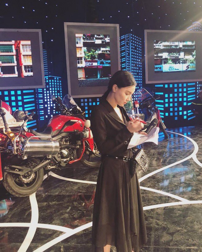 Sau nghi án là 'người thứ 3' khiến Chí Nhân - Thu Quỳnh chia tay, cuộc sống hiện tại của MC Minh Hà ra sao? - 4 Sau nghi án là 'người thứ 3' khiến Chí Nhân - Thu Quỳnh chia tay, cuộc sống hiện tại của MC Minh Hà ra sao? - 4