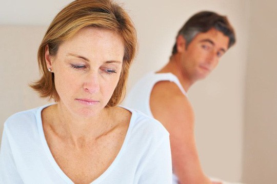Tình 'chị - em': Chuyên gia lý giải những rào cản về 'chuyện ấy' Tình 'chị - em': Chuyên gia lý giải những rào cản về 'chuyện ấy'