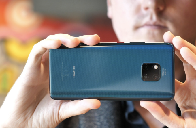 4 smartphone có công nghệ pin đột phá 2018 4 smartphone có công nghệ pin đột phá 2018