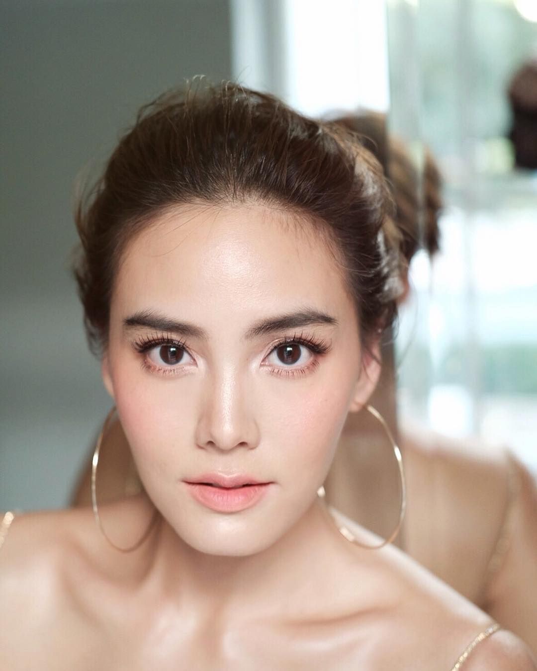 Sao nữ Thái vướng bê bối rúng động: Minh tinh cướp chồng, cưới bố bạn thân, ngọc nữ gây sốc vì dùng ma túy - 19 Sao nữ Thái vướng bê bối rúng động: Minh tinh cướp chồng, cưới bố bạn thân, ngọc nữ gây sốc vì dùng ma túy - 19