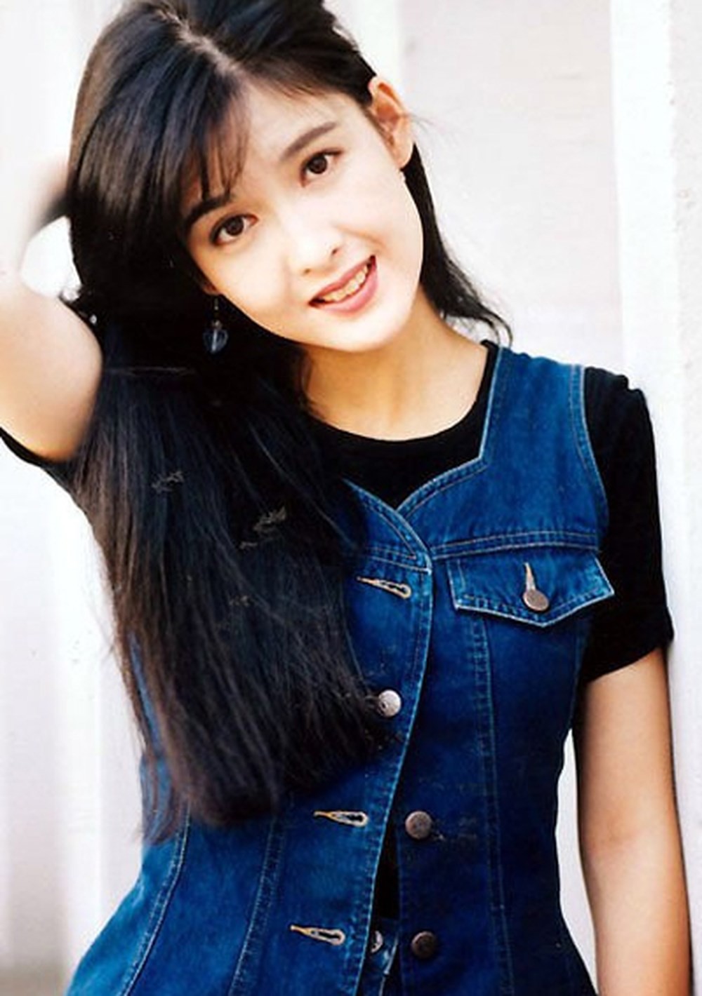 Châu Huệ Mẫn: Nàng ngọc nữ lụy tình chấp nhận không sinh con để bảo vệ vóc dáng hòng giữ chân bạn trai dù nhiều lần bị phản bội