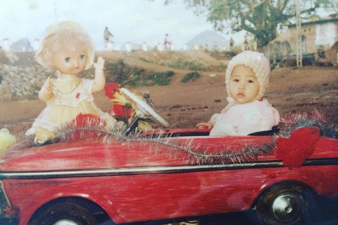 Hé lộ hình ảnh hiếm hoi ngày nhỏ của Cường Đô la và vợ Đàm Thu Trang - 2 Hé lộ hình ảnh hiếm hoi ngày nhỏ của Cường Đô la và vợ Đàm Thu Trang - 2