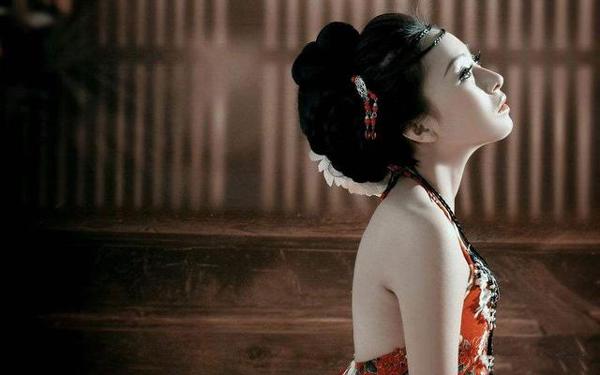 Sự thật cách kiểm tra sự 'trong trắng' của người xưa: Ngực nhỏ, nhịn vệ sinh chứng tỏ vẫn 'còn' - 1 Sự thật cách kiểm tra sự 'trong trắng' của người xưa: Ngực nhỏ, nhịn vệ sinh chứng tỏ vẫn 'còn' - 1