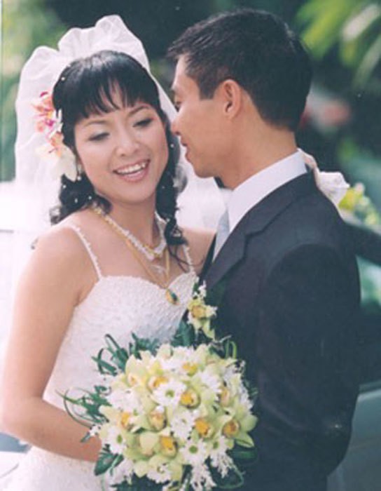 Đường tình khác biệt của bộ 3 quyền lực nhất 'Táo Quân': Người U60 vẫn lẻ bóng, kẻ lại long đong hai lần đò - 4 Đường tình khác biệt của bộ 3 quyền lực nhất 'Táo Quân': Người U60 vẫn lẻ bóng, kẻ lại long đong hai lần đò - 4