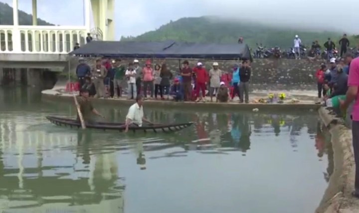 Nhậu gần hồ thủy lợi, nam thanh niên nhảy xuống tắm bị chết đuối Nhậu gần hồ thủy lợi, nam thanh niên nhảy xuống tắm bị chết đuối