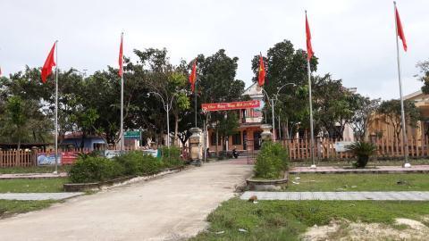 Vụ cán bộ với người đẹp ở bờ đê: Thông tin mới bất ngờ Vụ cán bộ với người đẹp ở bờ đê: Thông tin mới bất ngờ