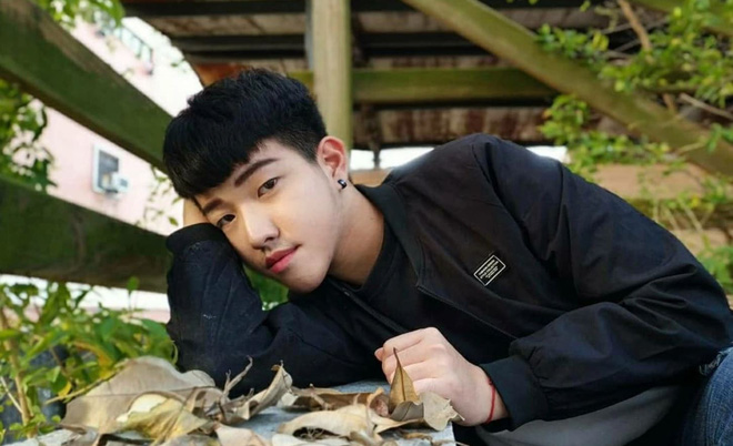 Chỉ một câu nói đầy phũ phàng của hoa khôi lớp đã khiến 'hoàng tử cóc' lột xác thành hot boy - 13 Chỉ một câu nói đầy phũ phàng của hoa khôi lớp đã khiến 'hoàng tử cóc' lột xác thành hot boy - 13
