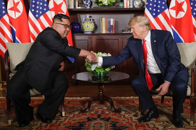 Đoàn xe ông Kim Jong Un về tới khách sạn Melia - 1 Đoàn xe ông Kim Jong Un về tới khách sạn Melia - 1