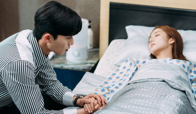 Cứ tưởng sẽ có một đêm tân hôn ngọt ngào, nào ngờ cô dâu ngất xỉu khi cánh cửa phòng bật mở - 1 Cứ tưởng sẽ có một đêm tân hôn ngọt ngào, nào ngờ cô dâu ngất xỉu khi cánh cửa phòng bật mở - 1