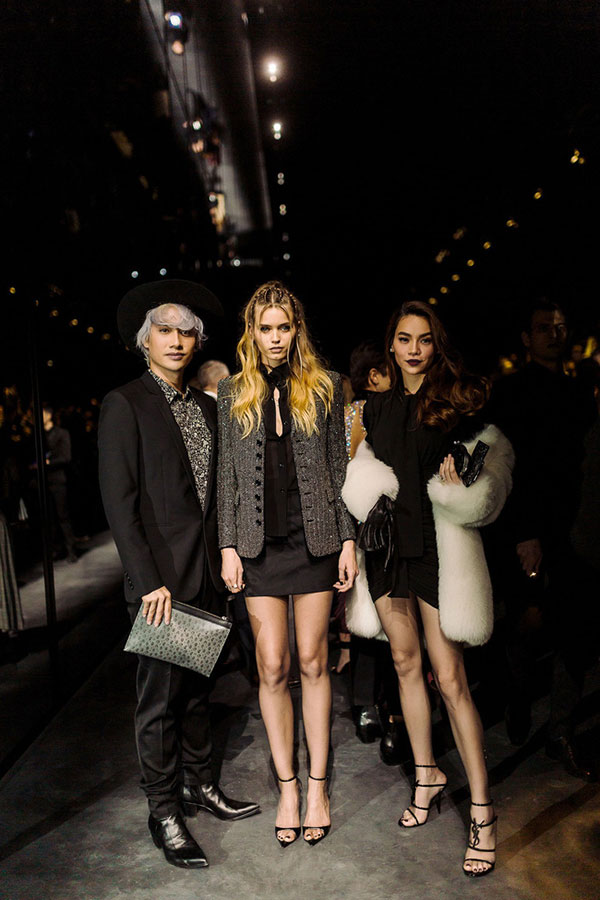 Hà Hồ diện áo lông sang chảnh, sánh đôi cùng Lý Quí Khánh trong show Saint Laurent tại Tuần lễ thời trang Paris - 8 Hà Hồ diện áo lông sang chảnh, sánh đôi cùng Lý Quí Khánh trong show Saint Laurent tại Tuần lễ thời trang Paris - 8