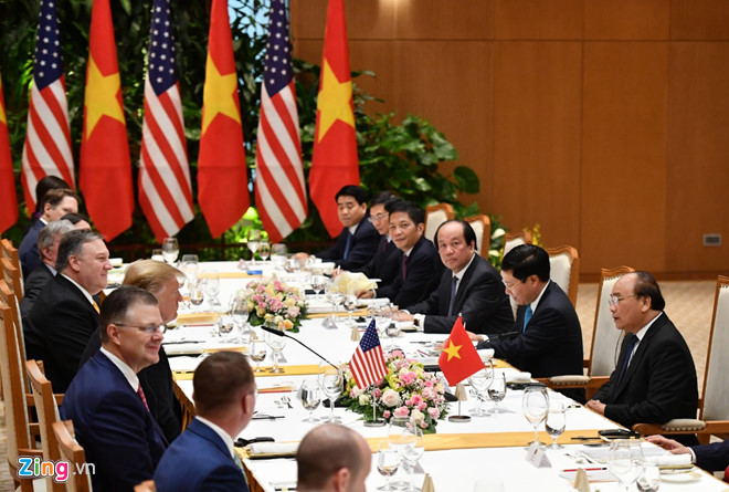 Thủ tướng Nguyễn Xuân Phúc hội kiến Tổng thống Trump - 9 Thủ tướng Nguyễn Xuân Phúc hội kiến Tổng thống Trump - 9