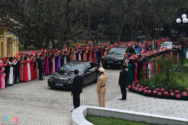 Thủ tướng Nguyễn Xuân Phúc hội kiến Tổng thống Trump - 17 Thủ tướng Nguyễn Xuân Phúc hội kiến Tổng thống Trump - 17