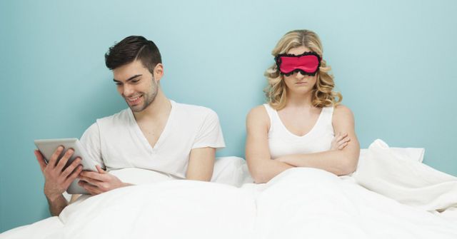 Dấu hiệu 'tố' anh ấy vẫn chưa thỏa mãn chuyện gối chăn, vợ 'mời chào' đến mấy vẫn hững hờ Dấu hiệu 'tố' anh ấy vẫn chưa thỏa mãn chuyện gối chăn, vợ 'mời chào' đến mấy vẫn hững hờ