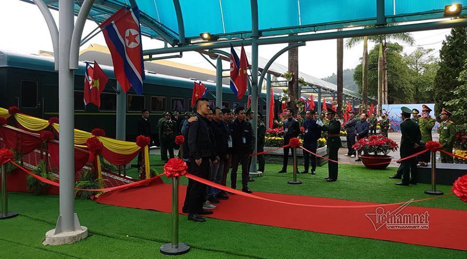 Lý do tàu bọc thép của ông Kim Jong-un chỉ dừng ga Đồng Đăng - 1 Lý do tàu bọc thép của ông Kim Jong-un chỉ dừng ga Đồng Đăng - 1